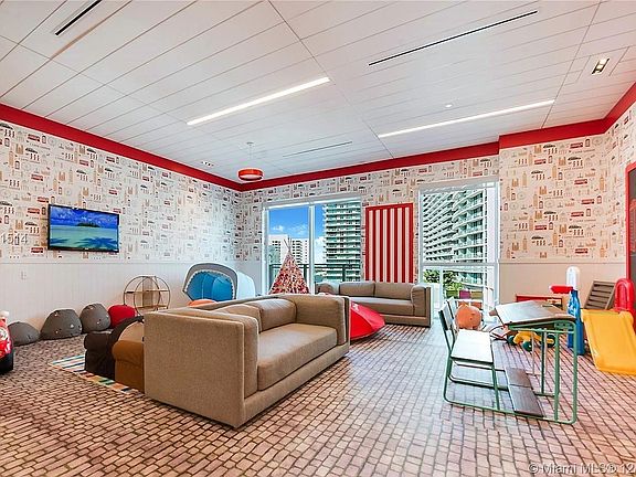 4th image of 1080 Brickell Ave #T5