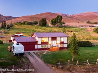 800 Bailey Loop, La Barge, WY 83123