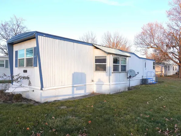 20 Cokels Ct, Monmouth, IL 61462