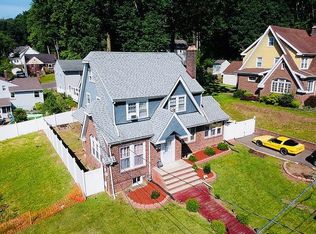 176 Harding Rd, Scotch Plains, NJ 07076