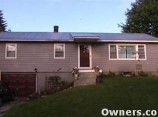 77 Terrace Dr, Northfield, VT 05663