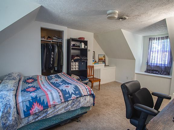 4th image of 3600 McGuire Dr