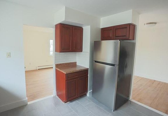 2nd image of 13717 161st St Floor 2