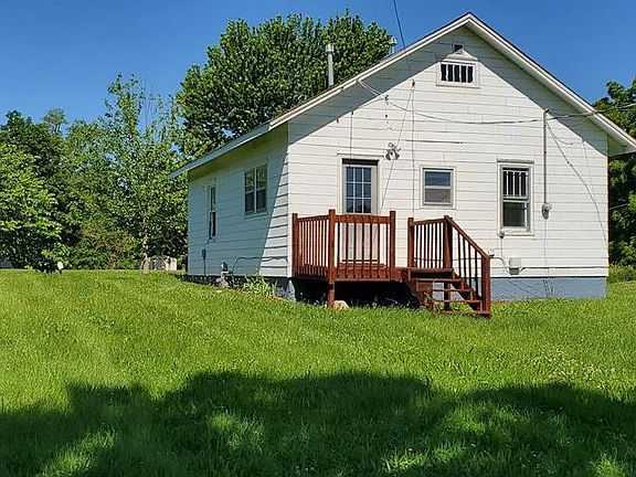 3rd image of 1101 S Boundary St