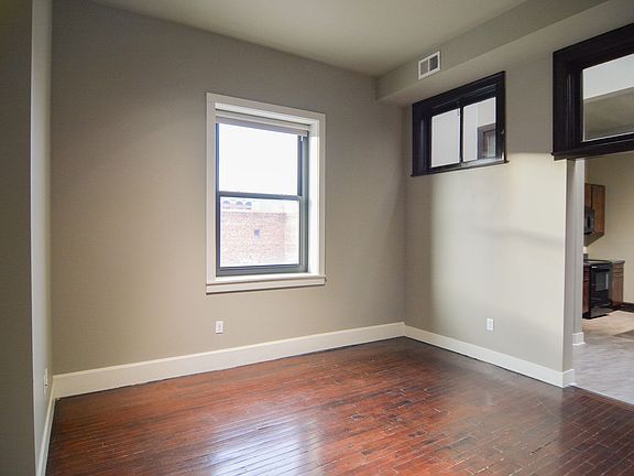 4th image of 306 S 24th St #105