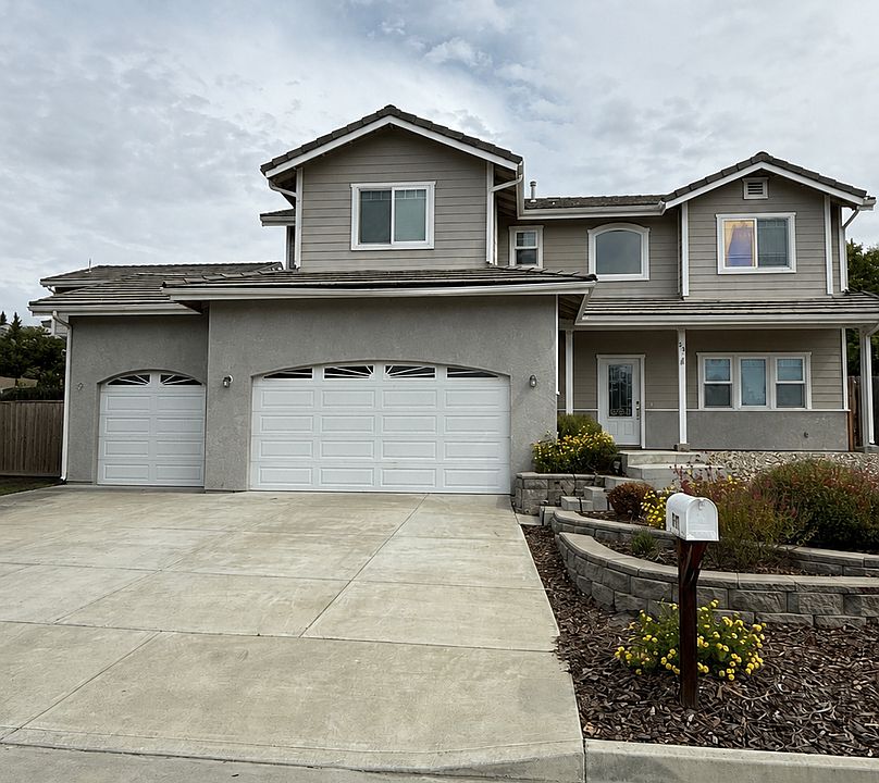 1st image of 297 Oak Grove Ct