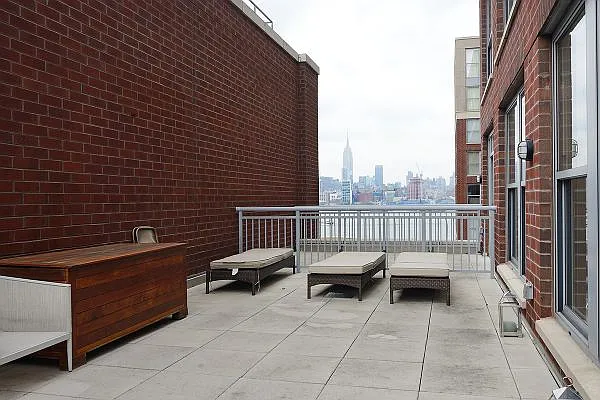 Sold by Liberty Realty | media 19