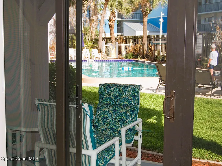 5350 Ocean Beach Blvd #103 — Photo 11