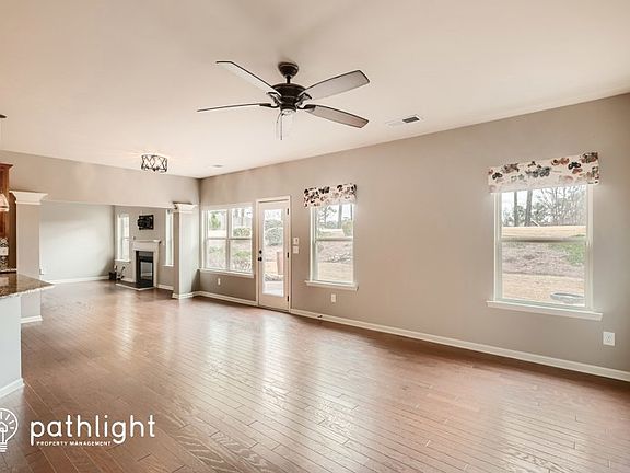 4th image of 78 Northgate Preserve Dr