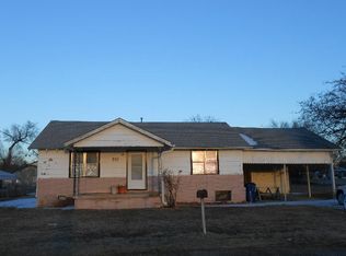 601 N Oak, Stratford, OK 74872