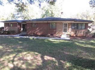 665 Union St S, Concord, NC 28025