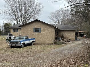 236 County Farm Rd, Madisonville, TN 37354