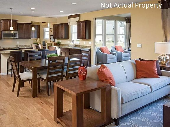 4th image of 2652 Schoen Lake Dr