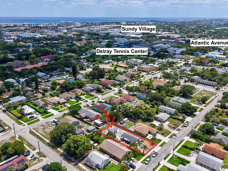 239 NW 6th Ave — Photo 30