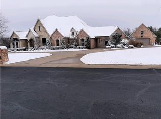 11980 Churchill Downs Dr, Springdale, AR 72762