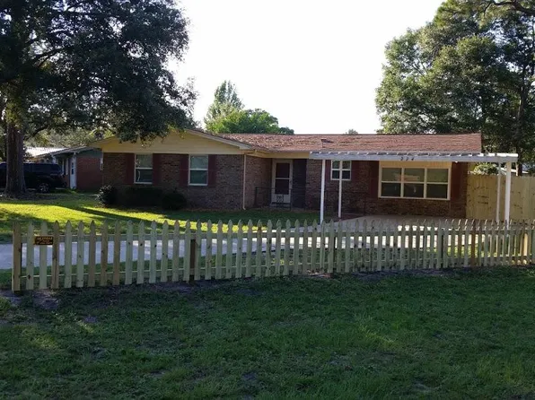 224 Hudson Cir, Niceville, FL 32578
