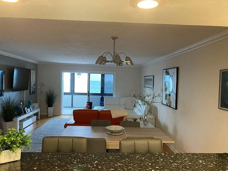 1055 W Peppertree Dr #501 — Photo 16