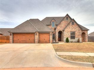 904 NW 196th Pl, Edmond, OK 73012