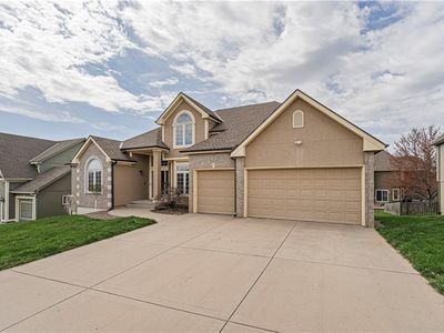 7816 N Hull Ave, Kansas City, MO, 64151