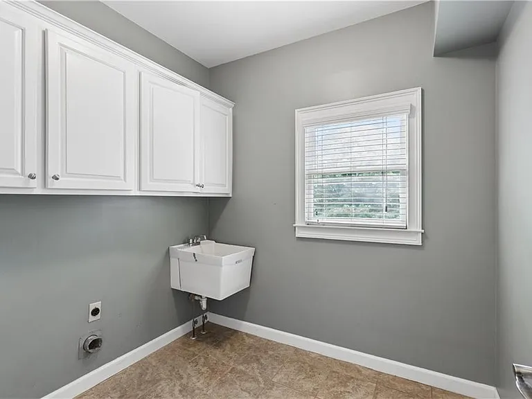 3296 Belmont Glen Dr SE — Photo 16