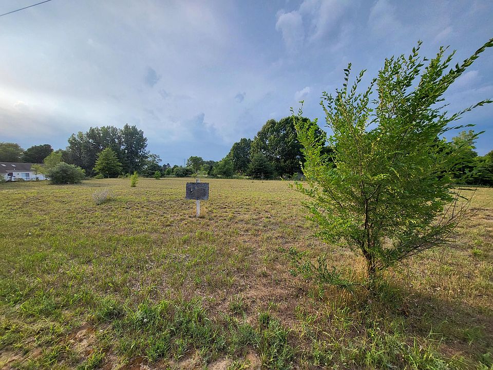 1st image of 5363 Blackberry Ln