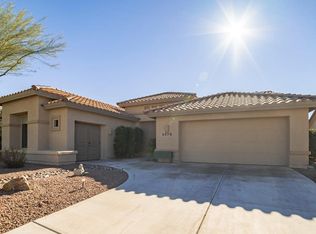 2370 E Bluejay Bluff Ln, Green Valley, AZ 85614