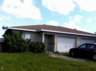 2439 Park Rd, Lehigh Acres, FL 33971