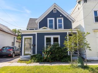 197-199 N Champlain St, Burlington, VT 05401