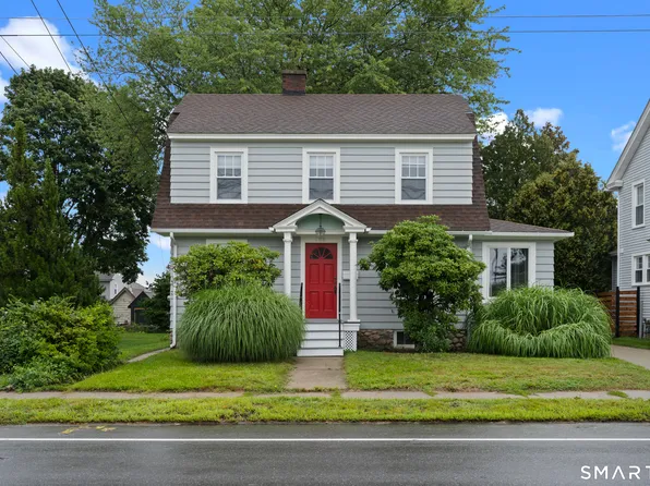 556 Ocean Avenue, New London, CT 06320