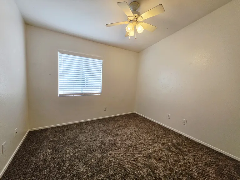 1571 Rusty Ridge Ln — Photo 22