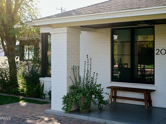 4th image of 2038 N 11TH Avenue