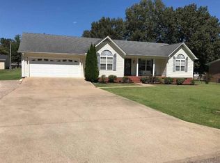 485 Bounce Dr, Savannah, TN 38372