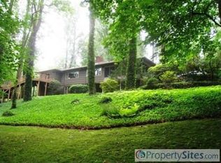 110 Vernon Ln, Yardley, PA 19067