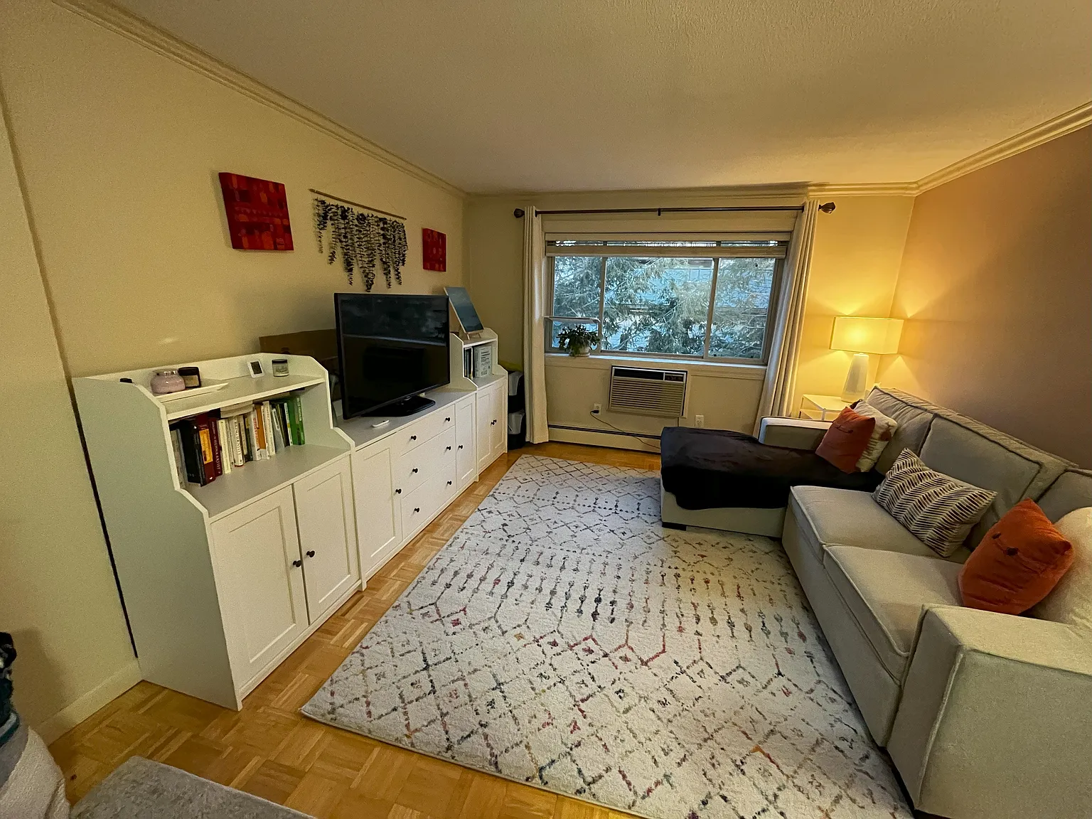 1 bed, 560 sqft, $2,600 — Photo 4