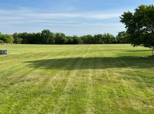 3910 Ridge Way, Bismarck, ND 58503