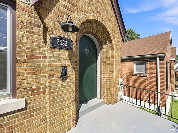 2nd image of 8523 Philo Ave