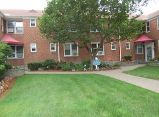 8 Bryant Cres APT 2H, White Plains, NY 10605