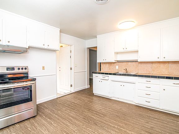 2710 Lerwick Rd-14_02252025