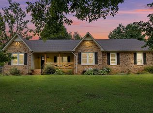 1106 Rip Steele Rd, Columbia, TN 38401