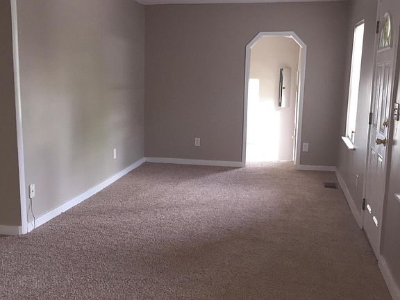 2nd image of 511 ST CLAIR Street