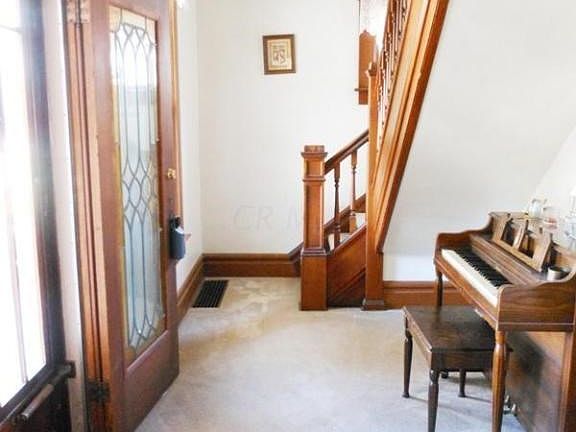 5th image of 8407 Main St