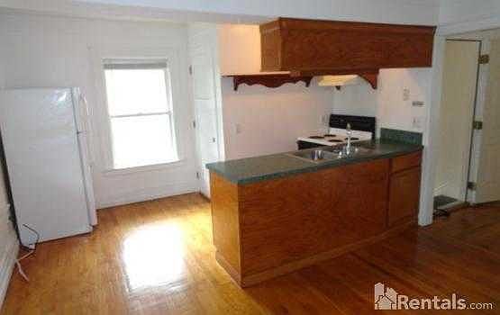 3rd image of 3160 Dixie Hwy APT C