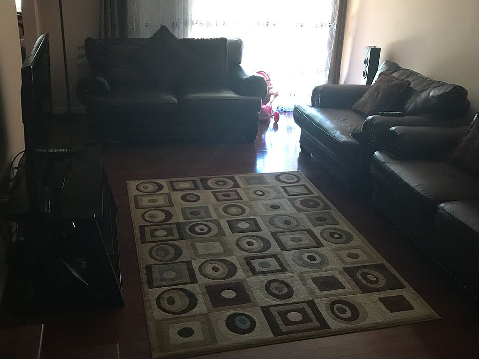 1st image of 13 Silverwood Cir APT 3