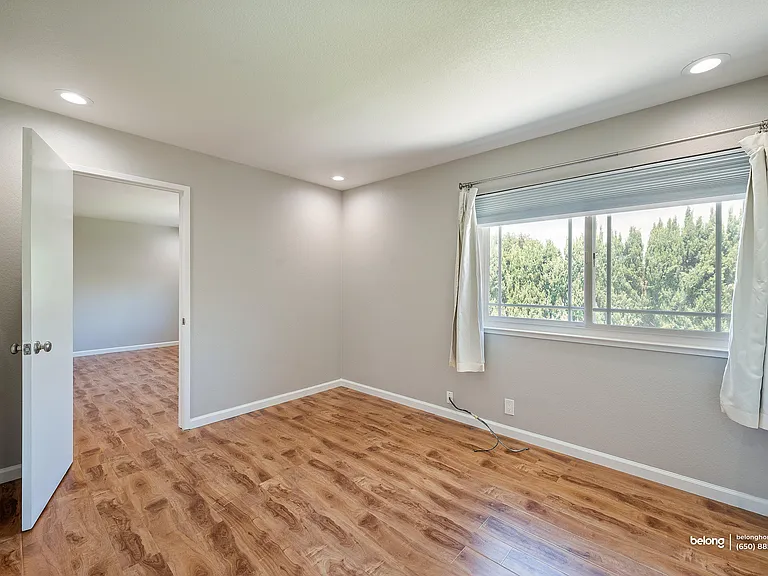 3661 Slopeview Dr — Photo 54