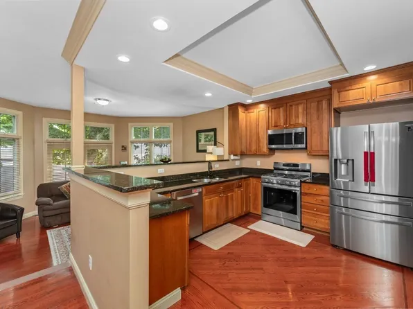 522-524 Auburn St, Auburndale, MA 02466