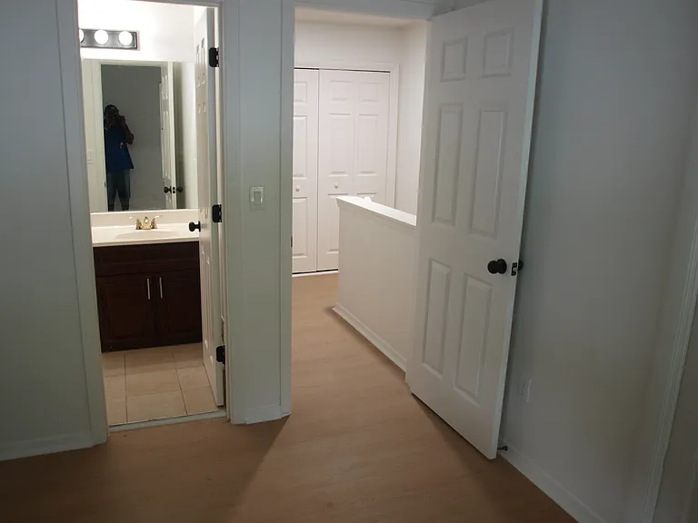 Wells Cir — Photo 8