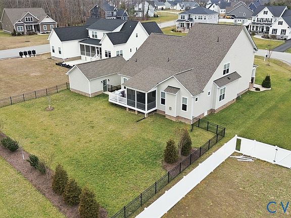 4th image of 12108 Grandview Hill Ct