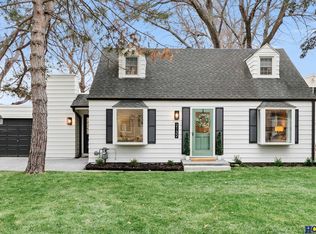 2132 S 37th St, Lincoln, NE 68506