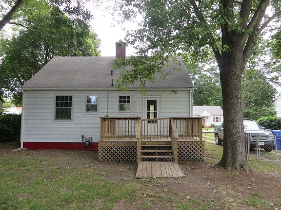 3rd image of 313 Mattox Dr