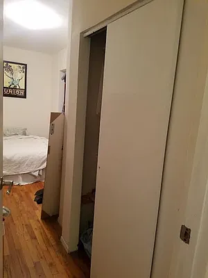 Rented by Chartwell Manhattan Realty | media 7